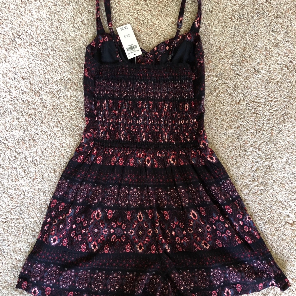 Romper - Picture 4 of 4